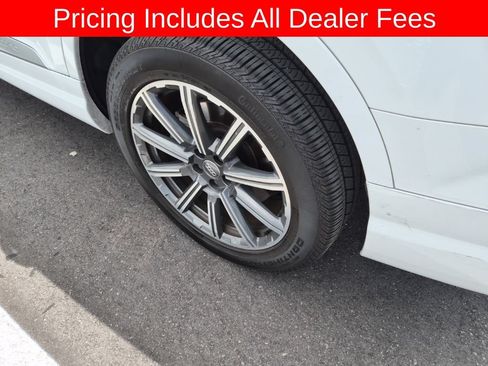 Used 2019 Audi Q7 3.0T Premium Plus w/ Premium Plus Package AWD/4WD image 13