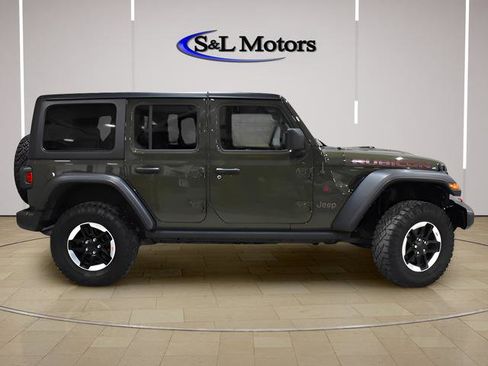 Used 2021 Jeep Wrangler Unlimited Rubicon w/ Dual Top Group AWD/4WD image 6