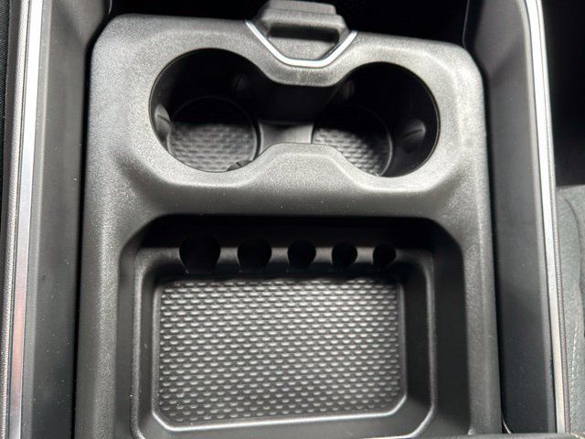 Used 2026 RAM 1500 Big Horn RWD image 28
