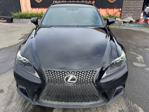 Used 2016 Lexus IS 350 RWD image 2