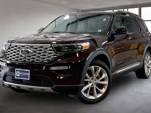 Used 2023 Ford Explorer Platinum w/ Technology Package AWD/4WD image 1