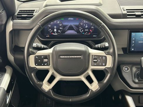 Used 2020 Land Rover Defender 110 HSE image 12