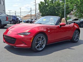 Used 2016 MAZDA MX-5 Miata Grand Touring RWD video 3