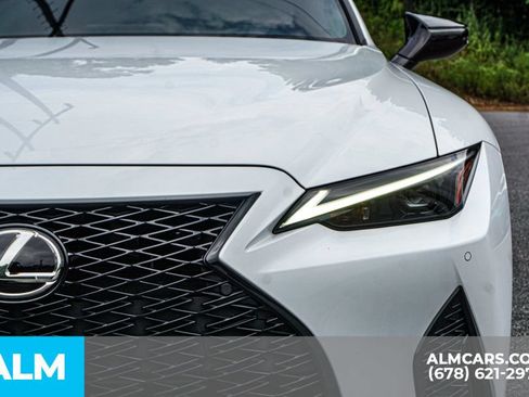 Used 2025 Lexus IS 350 F Sport RWD image 11