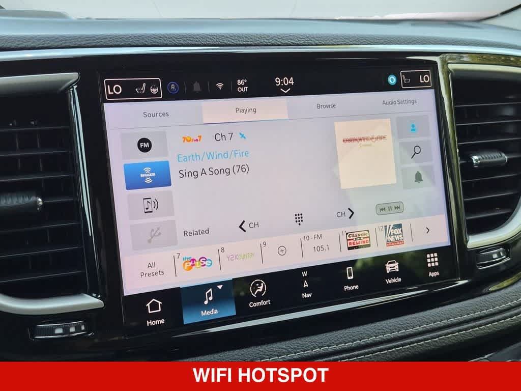 Used 2024 Chrysler Pacifica Limited FWD image 26