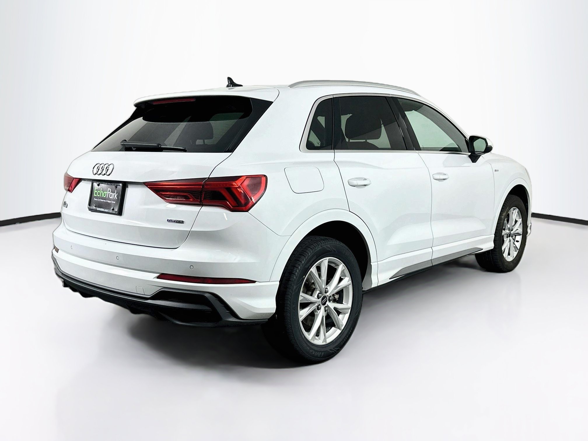 Used 2025 Audi Q3 2.0T Premium AWD/4WD image 9