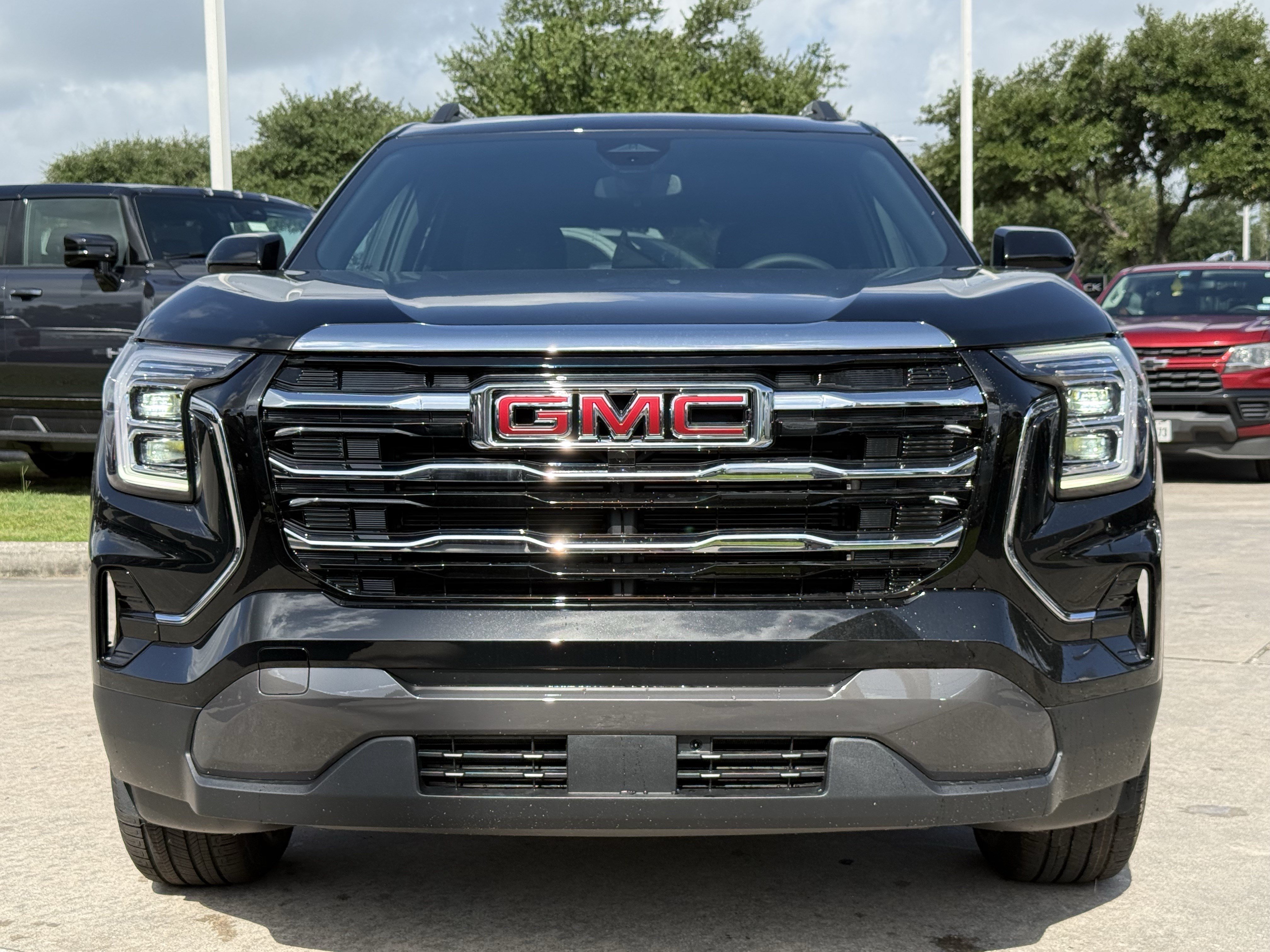 New 2027 GMC Terrain Elevation w/ Elevation Premium Package FWD image 7