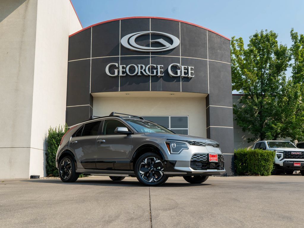New 2026 Kia Niro Wind w/ Wind Preserve Package FWD image 1