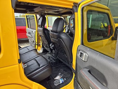 Used 2019 Jeep Wrangler Unlimited Rubicon AWD/4WD image 19