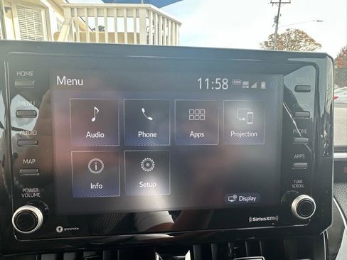 Used 2022 Toyota Corolla LE FWD image 15