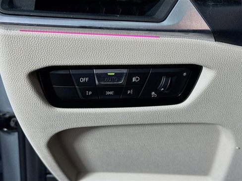 Used 2023 BMW M340i xDrive w/ Premium Package image 11