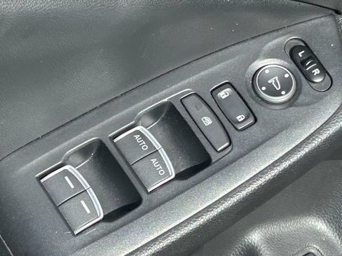 Used 2019 Honda Accord Sport image 27