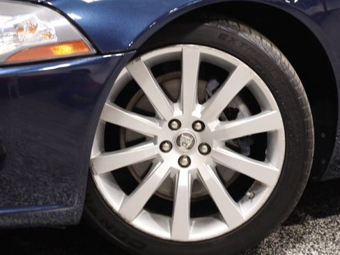Used 2007 Jaguar XK Convertible RWD image 19