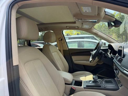 Used 2019 Audi Q5 2.0T Premium Plus w/ Premium Plus Package AWD/4WD image 17