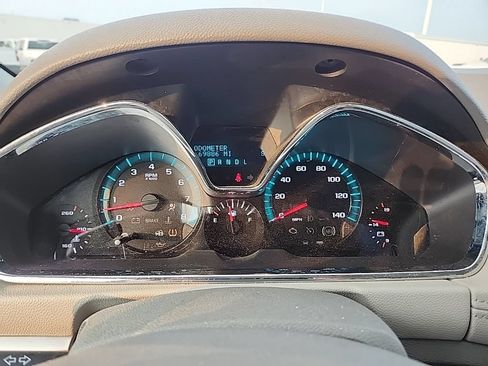Used 2016 Chevrolet Traverse LTZ AWD/4WD image 14