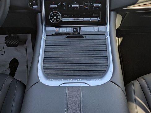 New 2026 Nissan Armada SL w/ Captain's Chari Seat Package AWD/4WD image 18