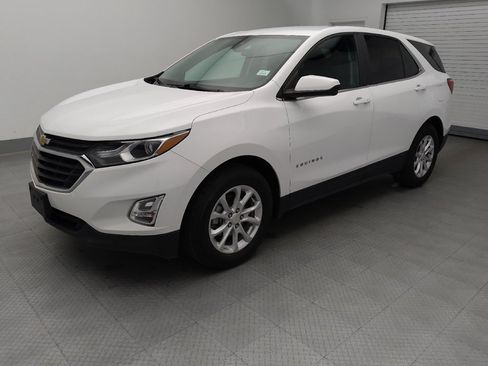 Used 2021 Chevrolet Equinox LT FWD image 2