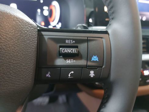 New 2026 Nissan Pathfinder Platinum AWD/4WD image 19