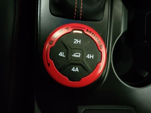 Used 2022 Ford Bronco Raptor image 33