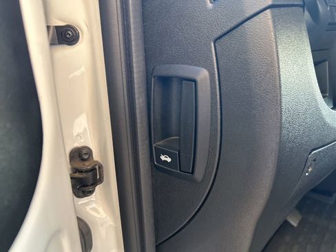 Used 2024 RAM ProMaster 3500 w/ Delivery Van Package image 32