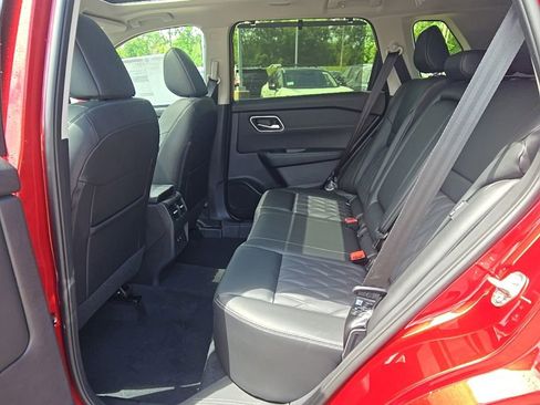New 2026 Nissan Rogue Platinum AWD/4WD image 31