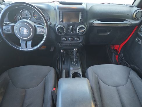 Used 2016 Jeep Wrangler Unlimited Sport w/ Quick Order Package 24S AWD/4WD image 9
