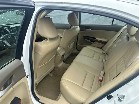 Used 2010 Honda Accord EX-L image 10