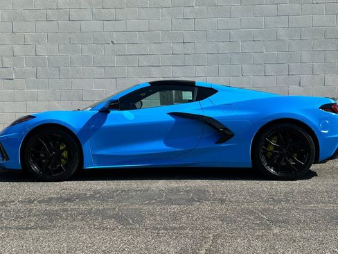 Certified 2023 Chevrolet Corvette Stingray Coupe w/ 1LT RWD image 7