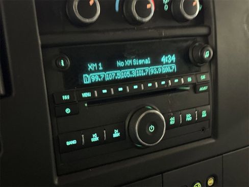 Used 2020 Chevrolet Express 2500 w/ Communications Package image 13