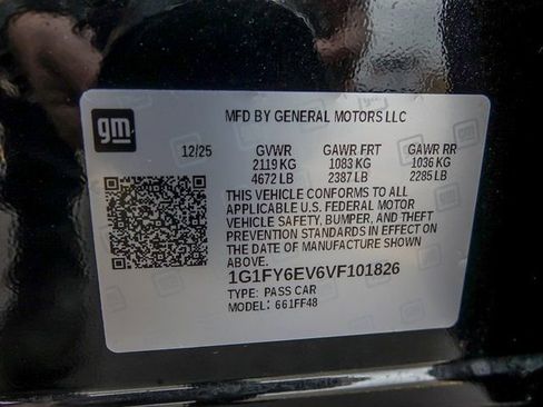 New 2027 Chevrolet Bolt LT w/ Comfort Package FWD image 24