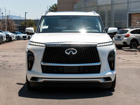 New 2026 INFINITI QX80 Luxe AWD/4WD image 2