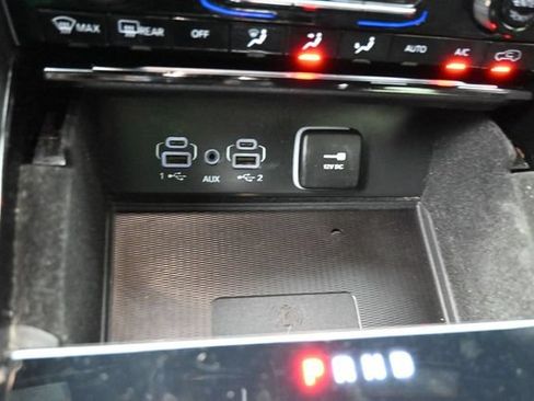 Used 2021 Jeep Grand Cherokee L Laredo RWD image 12