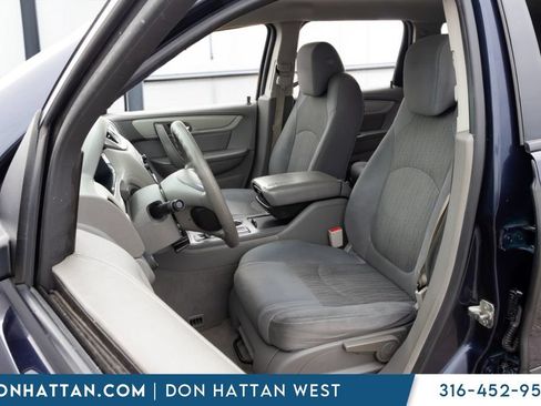 Used 2017 Chevrolet Traverse LS AWD/4WD image 15