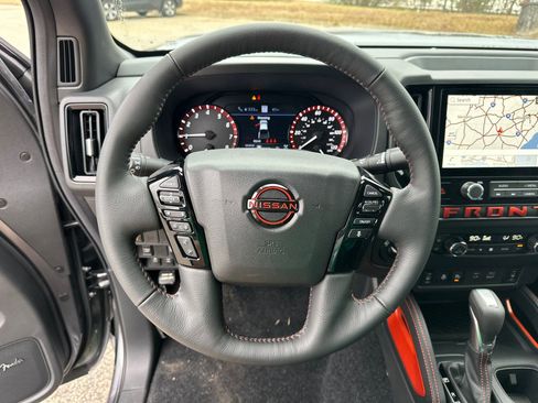 New 2026 Nissan Frontier PRO-4X w/ Pro Premium Package AWD/4WD image 23