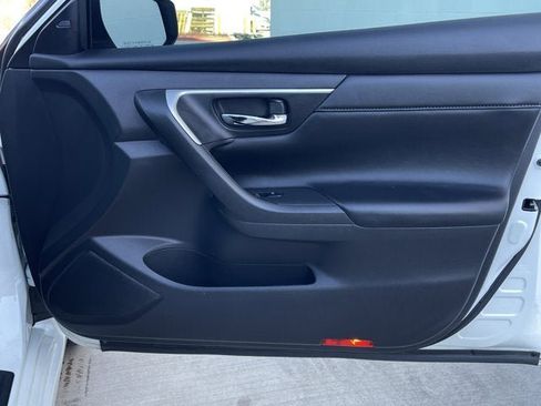 Used 2018 Nissan Altima 2.5 SL image 19