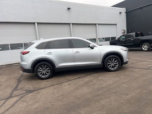 Used 2022 MAZDA CX-9 Touring image 5