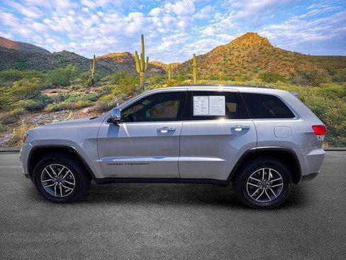Used 2019 Jeep Grand Cherokee Limited w/ Luxury Group II RWD image 8