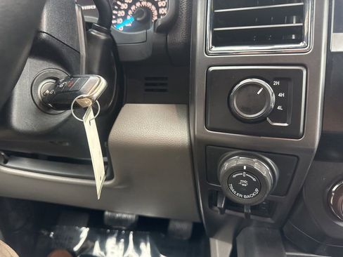 Certified 2020 Ford F150 XLT w/ Equipment Group 302A Luxury image 25