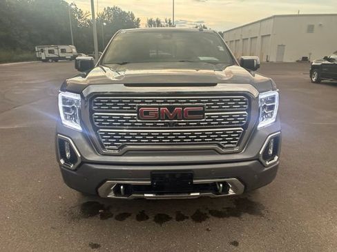 Used 2021 GMC Sierra 1500 Denali w/ Denali Ultimate Package AWD/4WD image 3