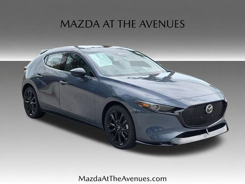 New 2026 MAZDA MAZDA3 Hatchback w/Premium Plus Pkg AWD/4WD image 3