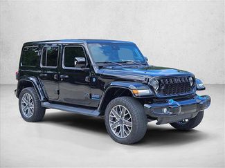 Used 2024 Jeep Wrangler High Altitude AWD/4WD video 3