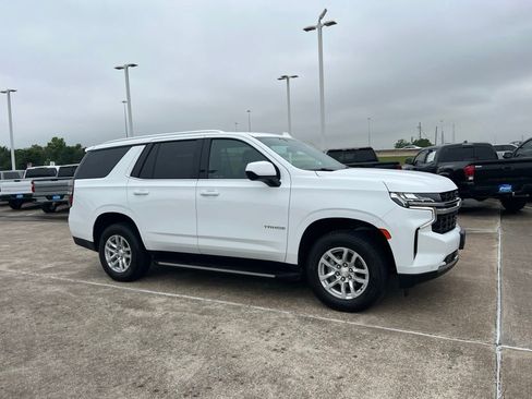 Used 2022 Chevrolet Tahoe LS w/ Driver Alert Package RWD image 4