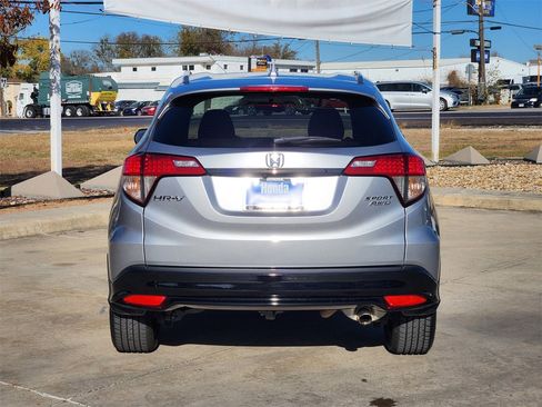 Certified 2022 Honda HR-V Sport image 6