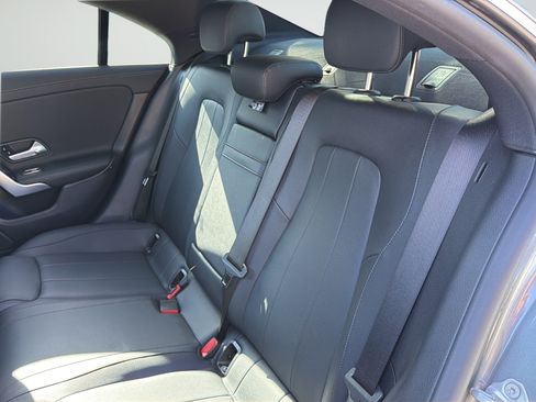 Used 2022 Mercedes-Benz CLA 250 image 35