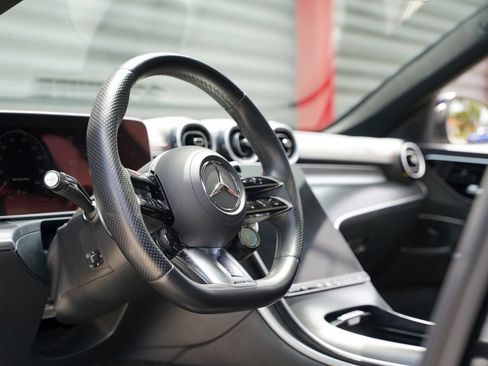Used 2025 Mercedes-Benz C 43 AMG 4MATIC Sedan image 16