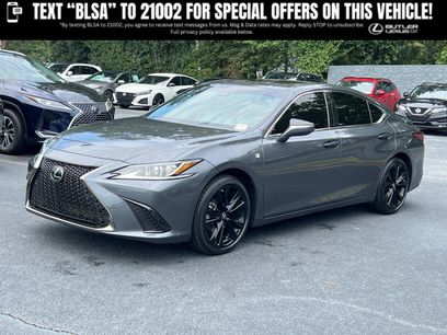 Certified 2022 Lexus ES 350 F Sport w/ Accessory Package 2