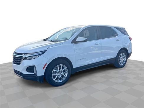 Certified 2022 Chevrolet Equinox LT image 1