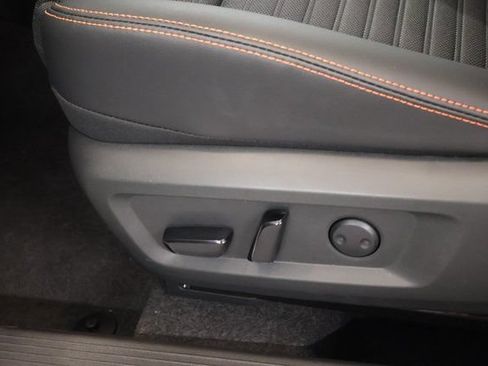 New 2026 Nissan Rogue SV AWD/4WD image 12