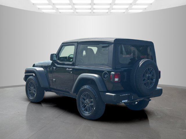 Certified 2025 Jeep Wrangler Sport AWD/4WD image 5