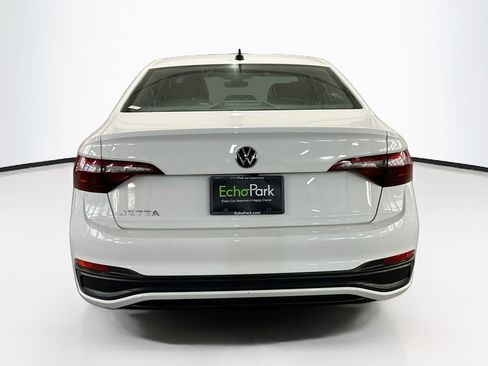 Used 2024 Volkswagen Jetta S FWD image 7